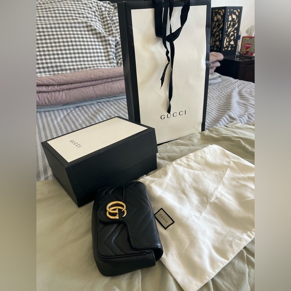 GUCCI GG MARMONT SUPER MINI BAG LIKE NEW!! - Picture 3 of 10